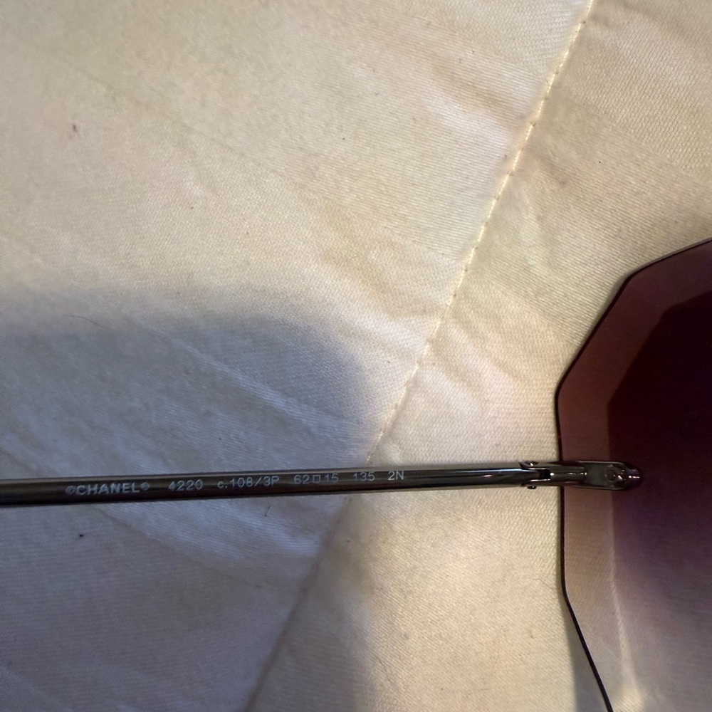 CHANEL Pink Gradient Sunglasses with Silver Case - Picture 3 of 6